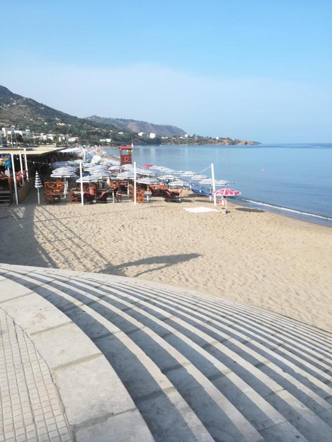 Dea Seaview Apartment Cefalu Exterior photo